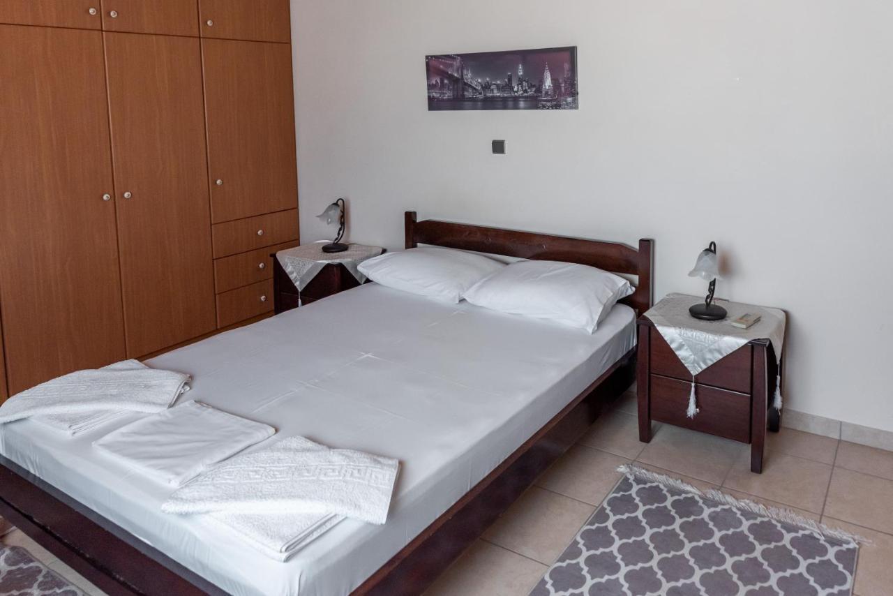Kosta'S Apartments Воница Екстериор снимка