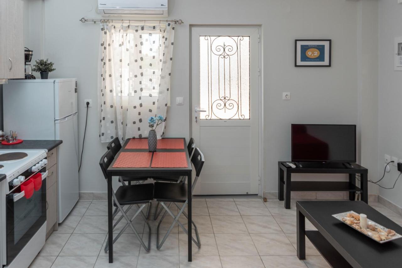 Kosta'S Apartments Воница Екстериор снимка