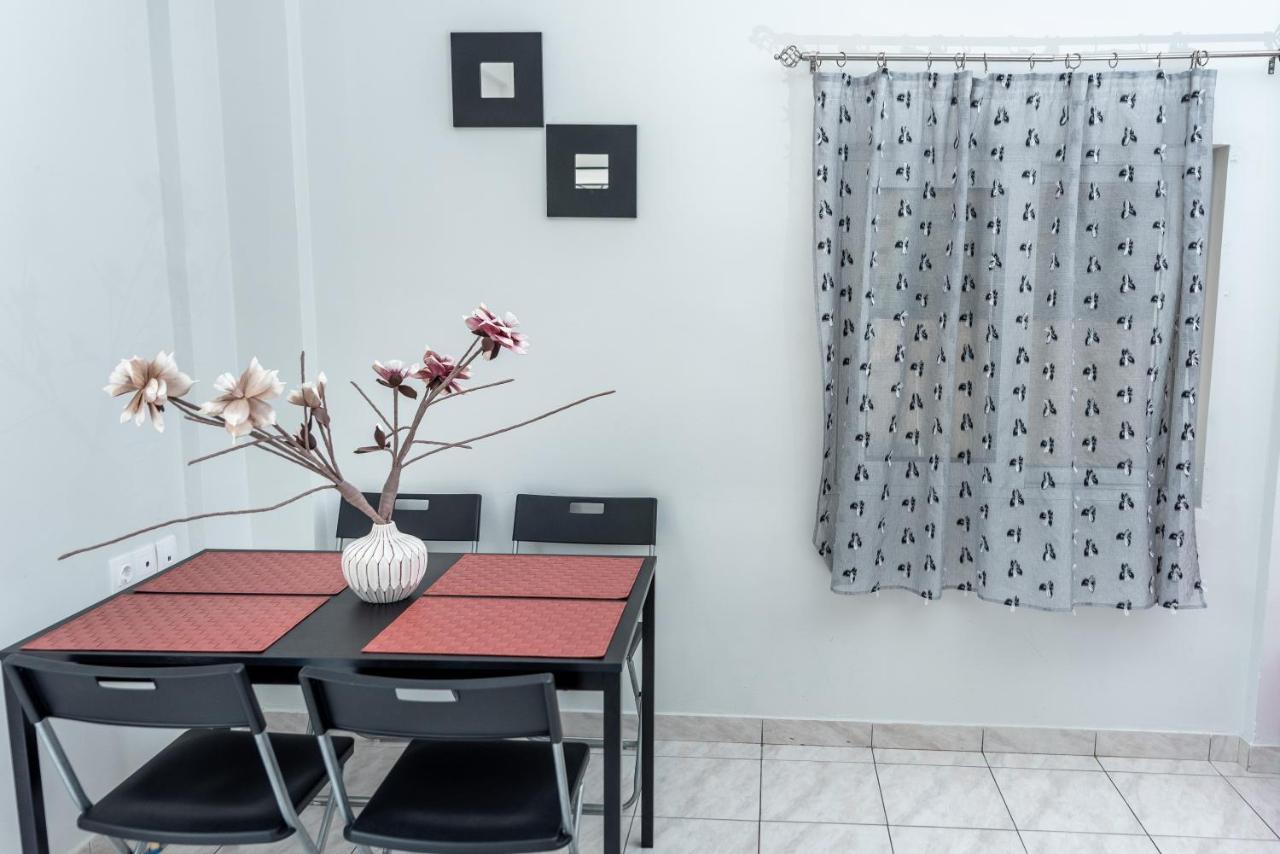 Kosta'S Apartments Воница Екстериор снимка