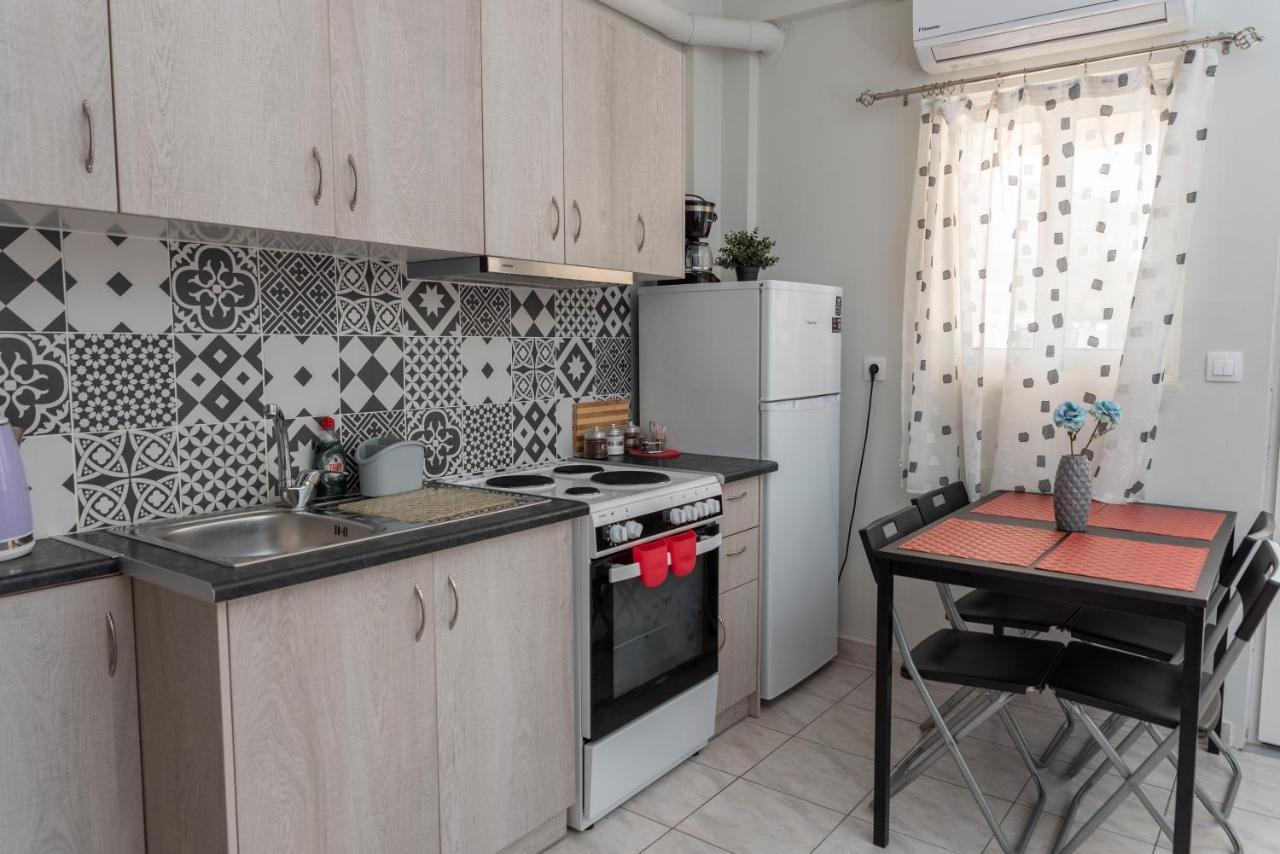 Kosta'S Apartments Воница Екстериор снимка