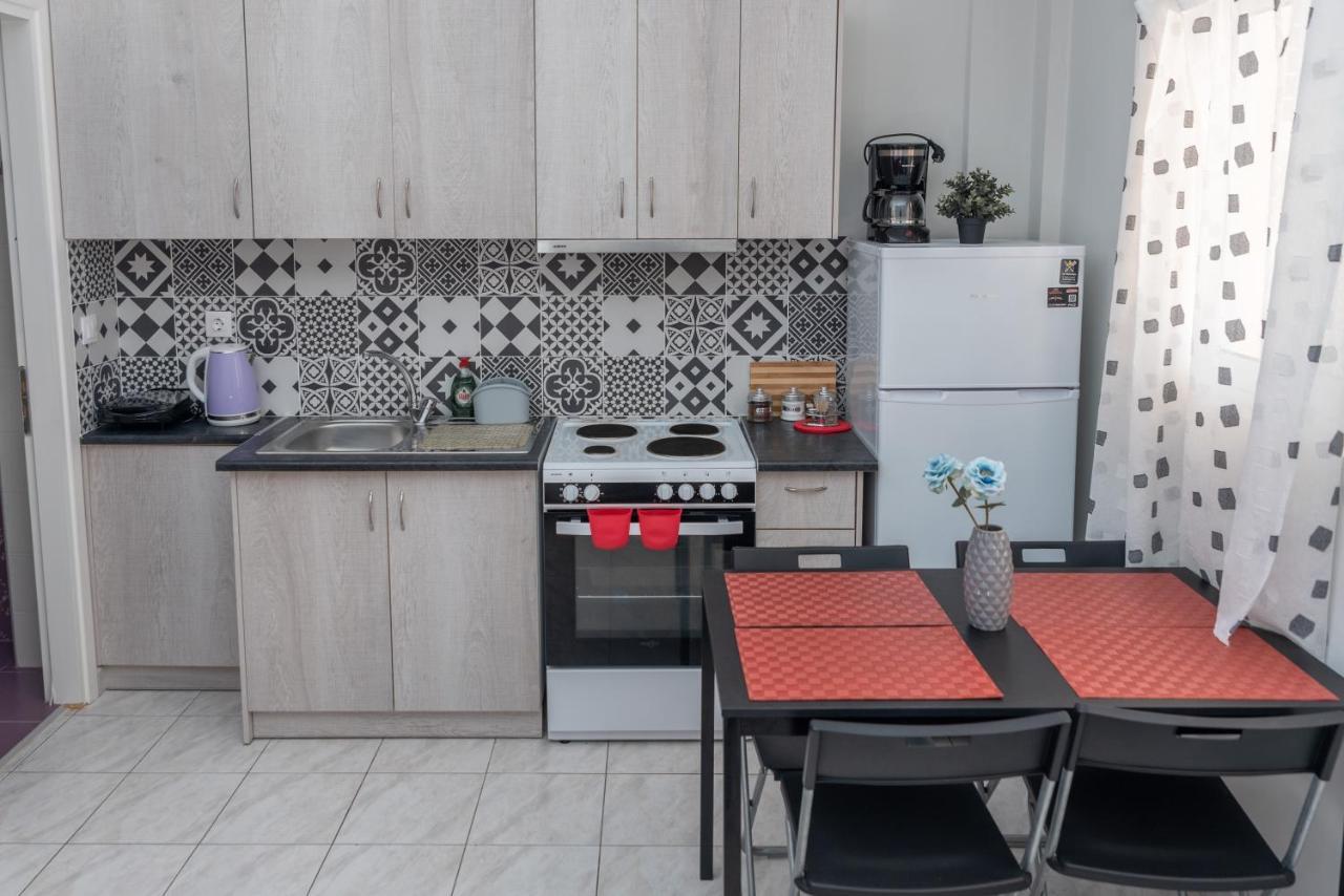 Kosta'S Apartments Воница Екстериор снимка